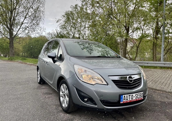 Opel Meriva cena 21900 przebieg: 148499, rok produkcji 2011 z Barczewo małe 466
